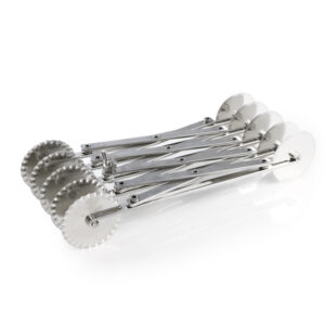 Extensible pasta cutter - 5 smooth blades + 5 wavy blades